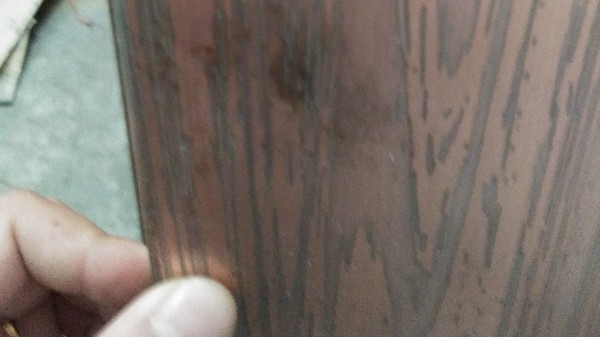 為什么剛安裝不久的彩色不銹鋼門會褪色？這就是原因！